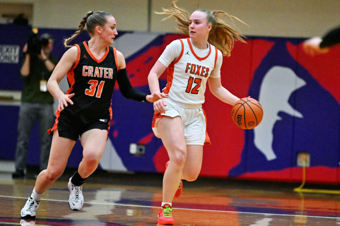 a Silverton Crater 5A Oregon girls basketball final 2024 Leon Neuschwander 19
